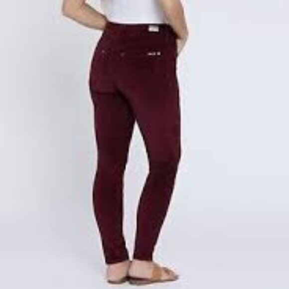 NWTS Seven 7 Velvet Tummy less High Rise Skinny Jeans Size 4 - Picture 1 of 7